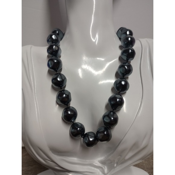 Jewelry - Vintage Silver Tone‎ Chunky Faux Pearl Hand Knotted Necklace Dark Shiny Beads
